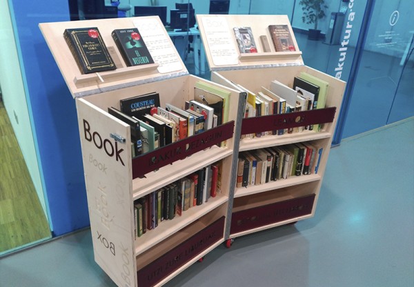 Imagen de cabecera de Book Box - Librería urbana para la ciudadanía