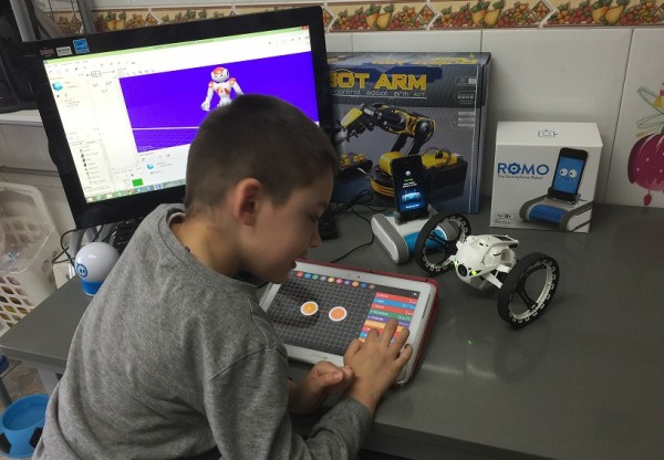 Imagen de cabecera de Talleres educativos de robótica y programación