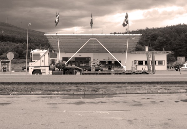 Imagen de cabecera de Pinhole Van, on the road