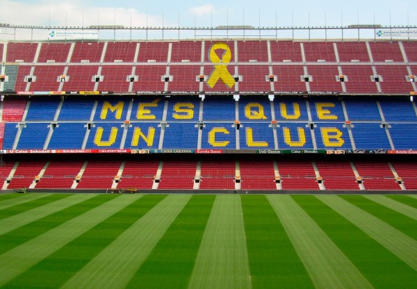 Imagen de cabecera de #MésQueUnLlaç