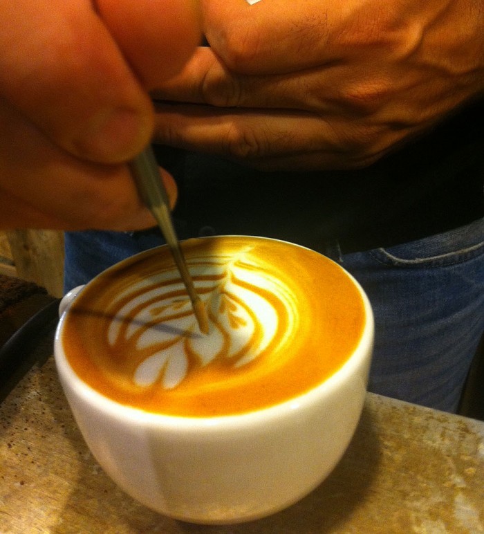 cafe-elias.jpg