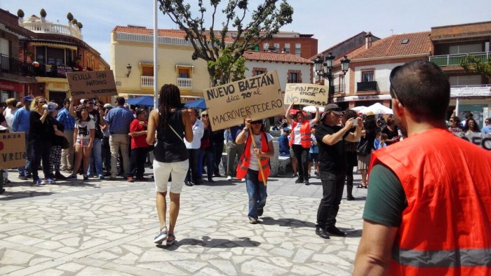 nomacro2.jpg