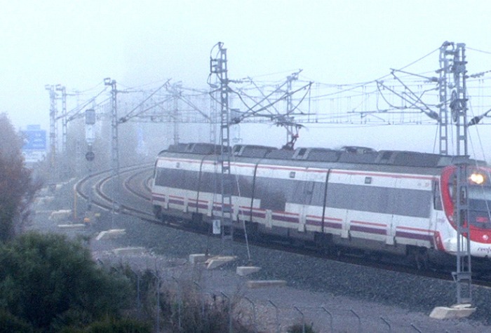 1.8-tren-niebla.jpg