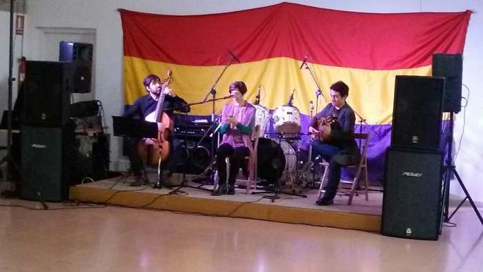 carmen-lara-trio1.jpg