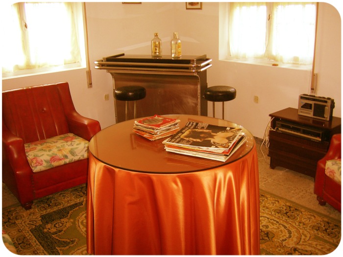 interiorr.jpg