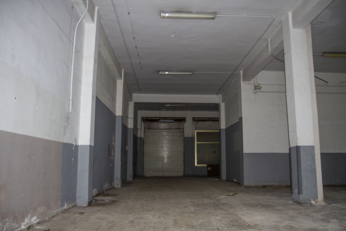 r-5.jpg