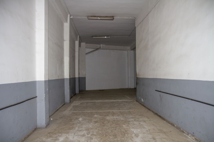 r1.jpg