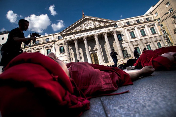 red-brigade-congreso.jpg